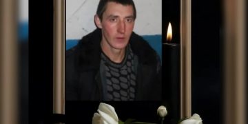 В Николаевском районе проводили в последний путь разведчика-гранатомётчика Сергея Сидяйкина