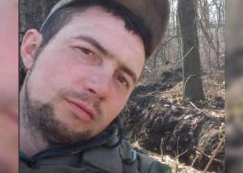 В Барышском районе прощаются с погибшим в зоне СВО Евгением Цыгановым