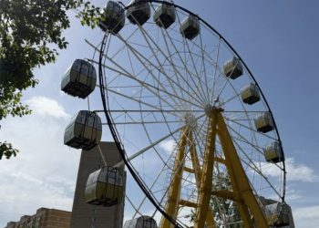 Первое колесо обозрения в Заволжье и ещё 3 новых аттракциона установят в «Прибрежном»