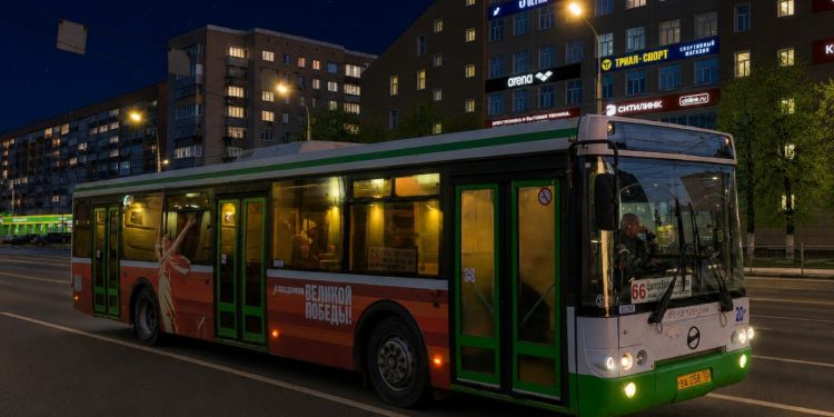 Вечером 9 мая автобусы ПАТП развезут ульяновцев по домам