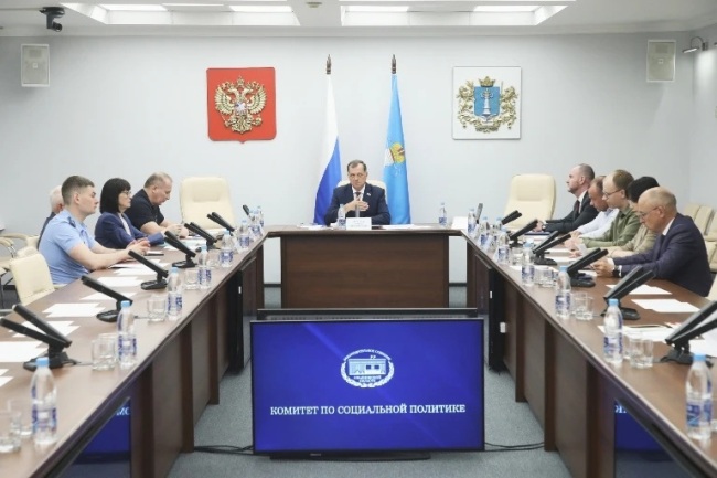 Ульяновские депутаты добиваются закупки нового аппарата лучевой терапии для онкодиспансера