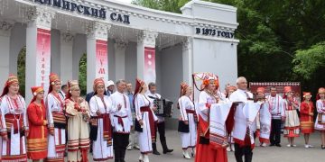 Ульяновцев приглашают на мордовский праздник «Шумбрат» во «Владимирском саду»