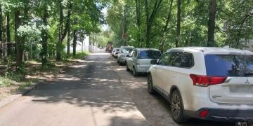 «Дорремстрой» просит водителей освободить проезд Полбина
