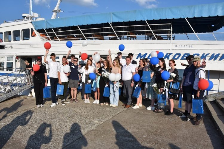27 июня в ульяновских школах пройдут выпускные вечера