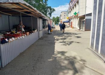 Без документов и саннорм: как в Ульяновске борются с уличными продавцами