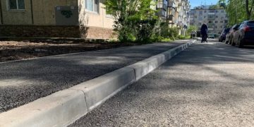 Болдакин раскритиковал темпы ремонта дворов в Ульяновске