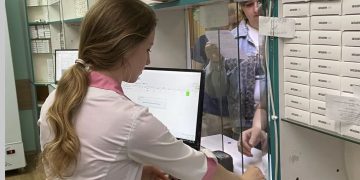 Более 110 тысяч упаковок льготных лекарств выдали ульяновским льготникам