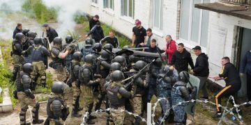 Бойцы ульяновского «Шквала» захватили «бунтовщиков»: фото
