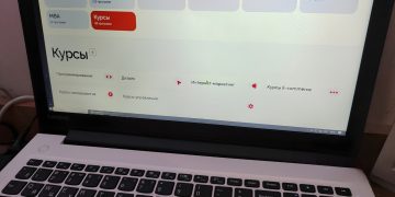 Онлайн-обучение: как выбрать курс и платформу без лишних трат