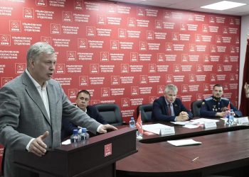 Русских получил поддержку КПРФ для выдвижения на новый срок