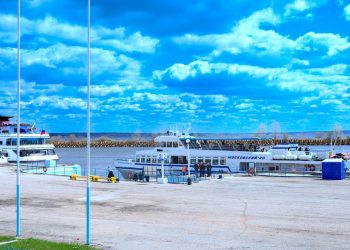 Ульяновцы смогут увидеть авиашоу «Русских витязей» с борта теплохода