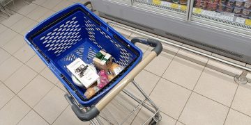 В Ульяновской области продолжают снижаться цены на продукты