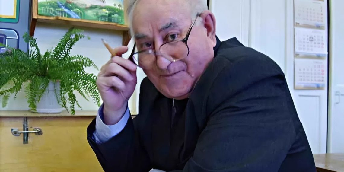 «Радий Николаевич» навсегда: в Ульяновске увековечат память легендарного директора школы № 52