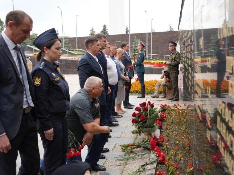 «Мы помним вас»: в Ульяновске почтили память ветеранов боевых действий