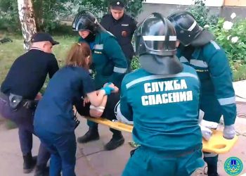 В Ульяновске 16-летний юноша выпал из окна на пятом этаже