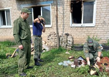Двое детей и пенсионерка погибли на пожаре в Больших Ключищах