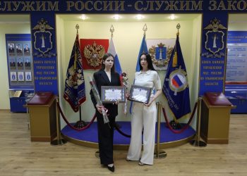 В Ульяновске сотрудницы банка спасли пенсионерку от потери ₽1,5 млн