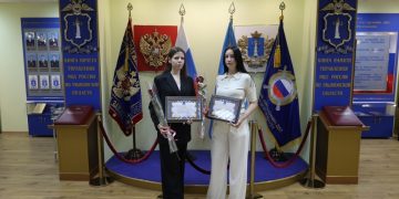 В Ульяновске сотрудницы банка спасли пенсионерку от потери ₽1,5 млн