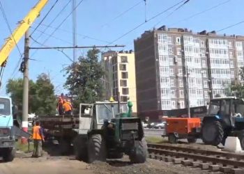 Замену трамвайных путей на Кирова планируют завершить сегодня к вечеру