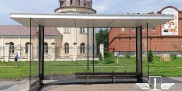 Остановочный павильон со Спасской переехал на улицу 12 Сентября