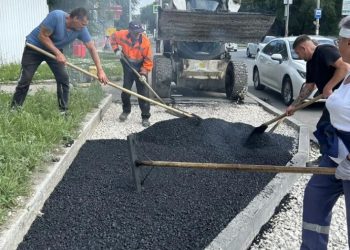 Более 2200 м² за день: ульяновские дорожники вышли на пик производительности
