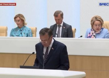 Ульяновский сенатор Рябухин заявил об ужесточении правил для производителей виски в России
