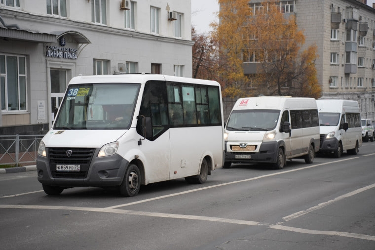 В центре Ульяновска изменят схему движения маршруток из-за шествия выпускников УлГУ