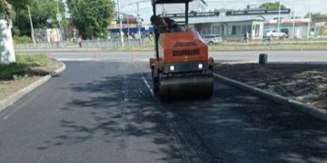 На Западном бульваре в Ульяновске появилась дополнительная полоса для въезда в жилой массив