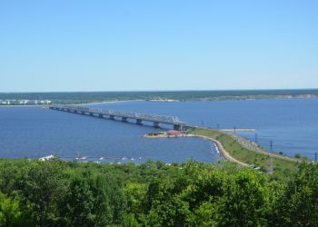 Императорский мост в Ульяновске закрыли на фрезерование асфальта
