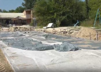 Большой бассейн на Центральном Волжском пляже в Ульяновске заполнят к выходным