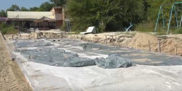 Большой бассейн на Центральном Волжском пляже в Ульяновске заполнят к выходным